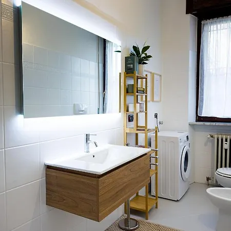 Litta's Flat In Affori - 3 Mins Walk From Mm3 Apartment *