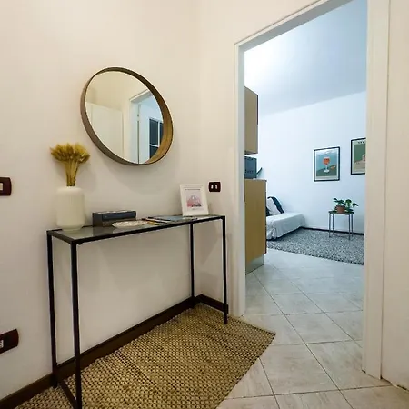 Litta's Flat In Affori - 3 Mins Walk From Mm3