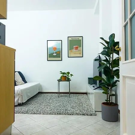 Litta's Flat In Affori - 3 Mins Walk From Mm3 Milan